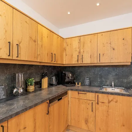 Ξενοδοχείο με διαμερίσματα Luxus-appartement Mit Whirlpool Und Sauna #531 Ainring